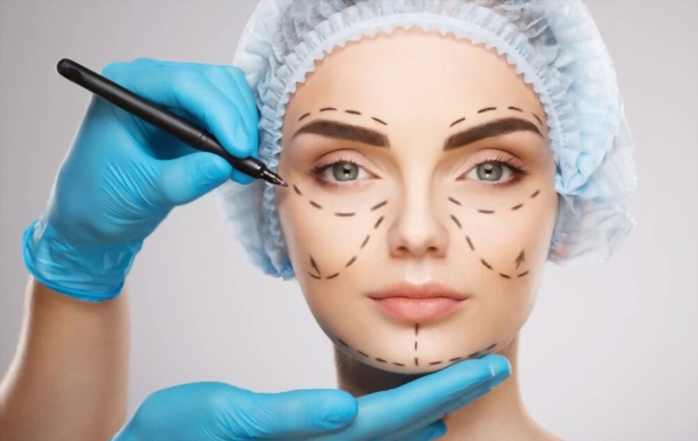 Chirurgie du visage en Tunisie - Lifting, rhinoplastie, blépharoplastie