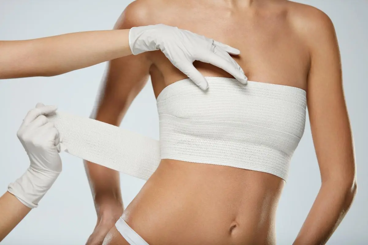 Comment bien gérer son pansement après une liposuccion ?